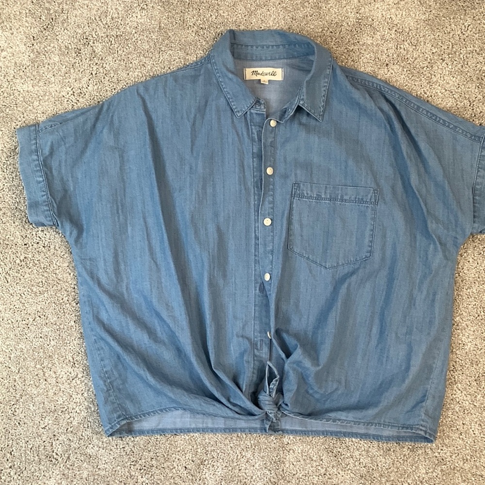 Madewell Short Sleeve Chambray Button Down